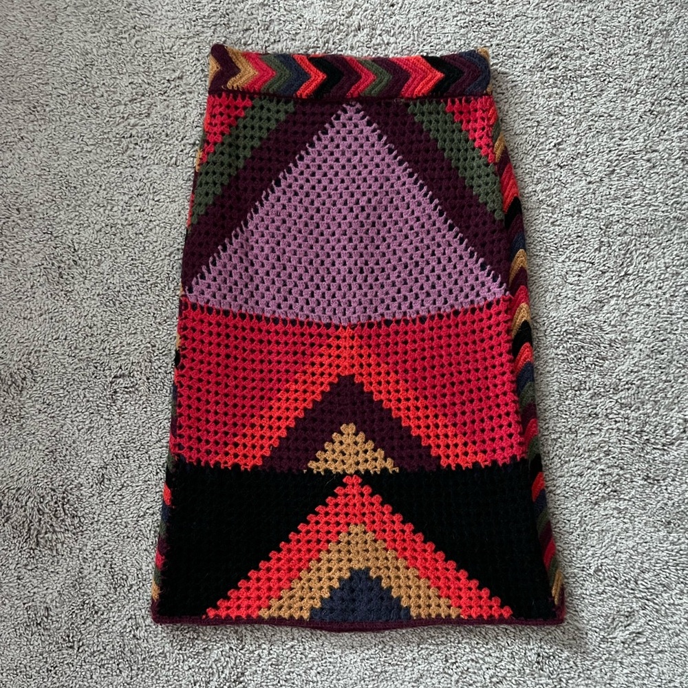 EUC Farm Rio Crochet Midi Skirt Medium - Picture 3 of 10